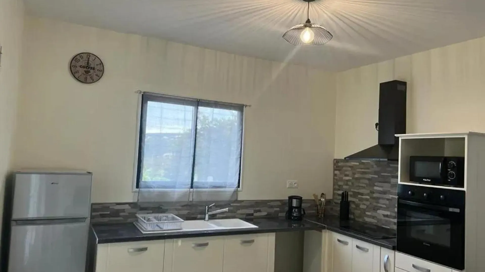 Villa Confortable A Deshaies Avec Piscine Privee