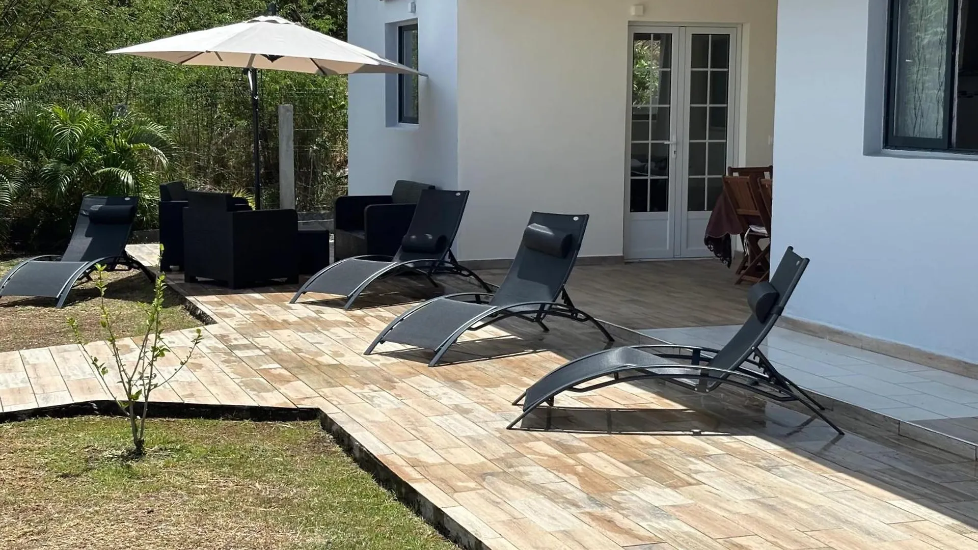 Villa Confortable A Deshaies Avec Piscine Privee